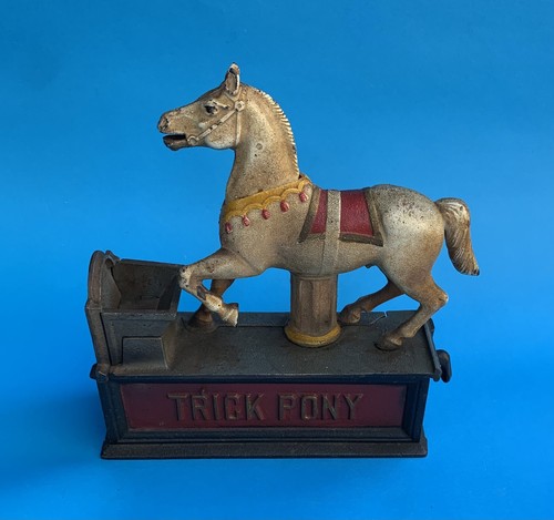 Seltenes Trick Pony Vintage Gusseisen Bank, Das Buch des Wissens - Bild 1 von 3