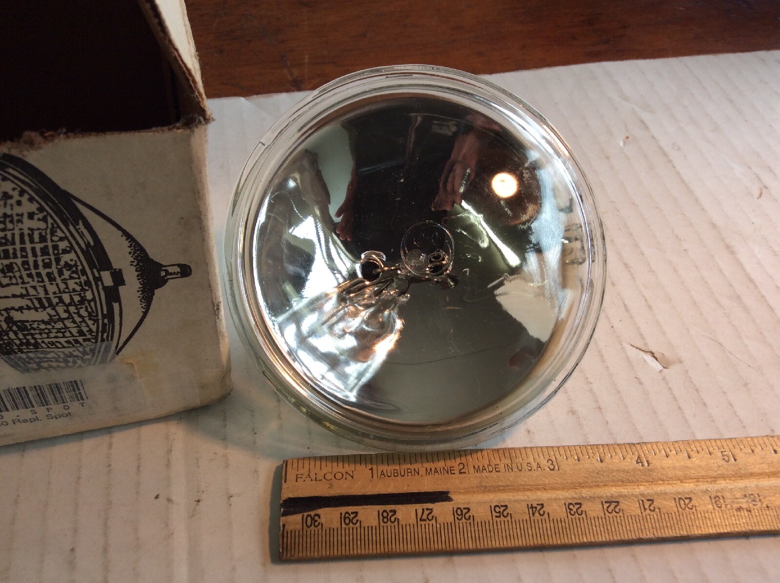 GE H7550 Sealed Beam Halogen Bulb 6V 8W 6240013305960 eBay