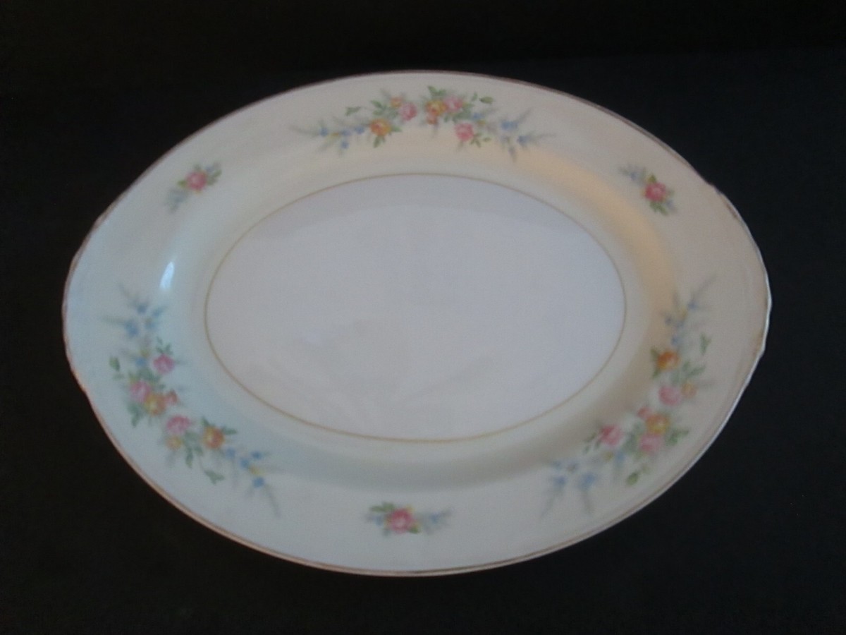 Vintage Homer Laughlin Eggshell Nautilus USA 11.5