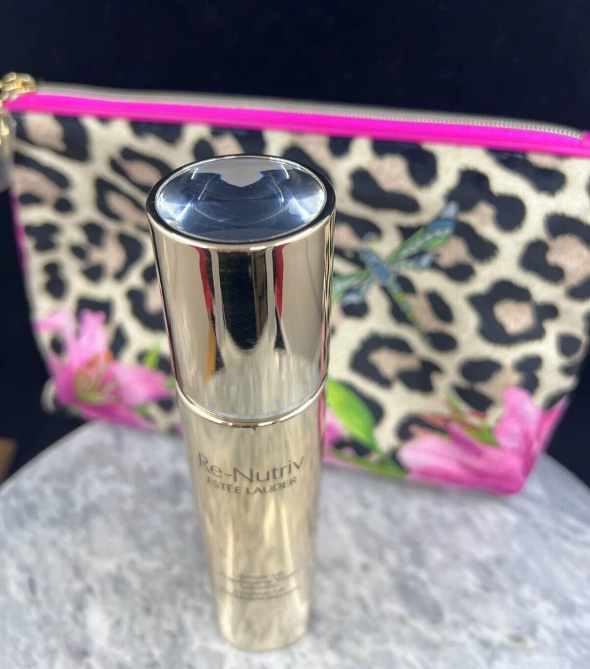 Emulsión juvenil regeneradora Estee Lauder Re Nutriv Ultimate Lift 2,5 oz con bolsa Foto 3 de 4