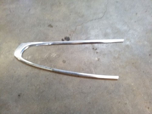 Rear Left Door Window Molding Bezel Chrome | 2009-2015 Jaguar XF - Picture 3 of 5