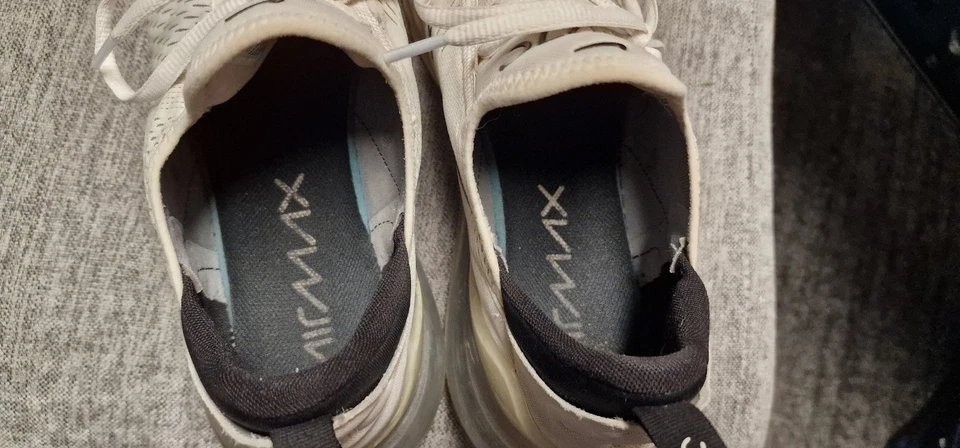 Nike Air Max 270, Foto 3 von 4