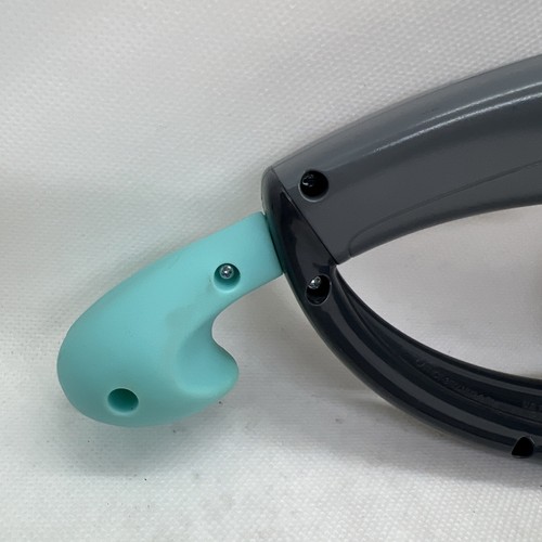 Bop It Hasbro 2015 Handheld Electronic Game Twist and Pull PARTY WORKS - Picture 8 of 9
