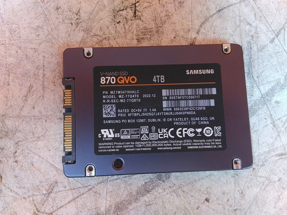 Mz-77q4t0 Samsung 870 Qvo 4tb SATA 2.5 V-nand SSD Mz-77q4t0 Samsung 870 Qvo 4tb SATA 2.5 V-nand SSD