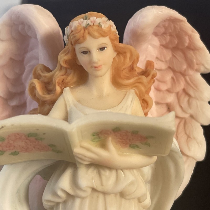 Seraphim Heavenly Angel Classics Melody" Heaven’s Song" 1996 7" Tall by Roman
