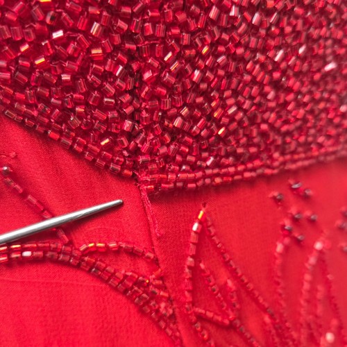 Vintage Scala rot Seide Perlen formell Meerjungfrau Abendkleid Abschlussball Urlaub Kleid S - Bild 9 von 15