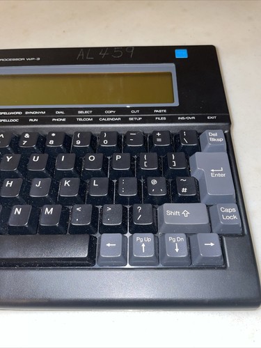 TANDY PORTABLE WORDPROCESSOR WP-3 Made in Japan TESTED WORKING - Picture 5 of 15