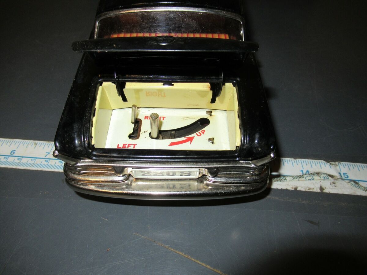 VINTAGE SSS JAPAN TIN FRICTION MERCEDES BENZ 220s AUTOMATIC VINTAGE SSS JAPAN TIN FRICTION MERCEDES BENZ 220s AUTOMATIC