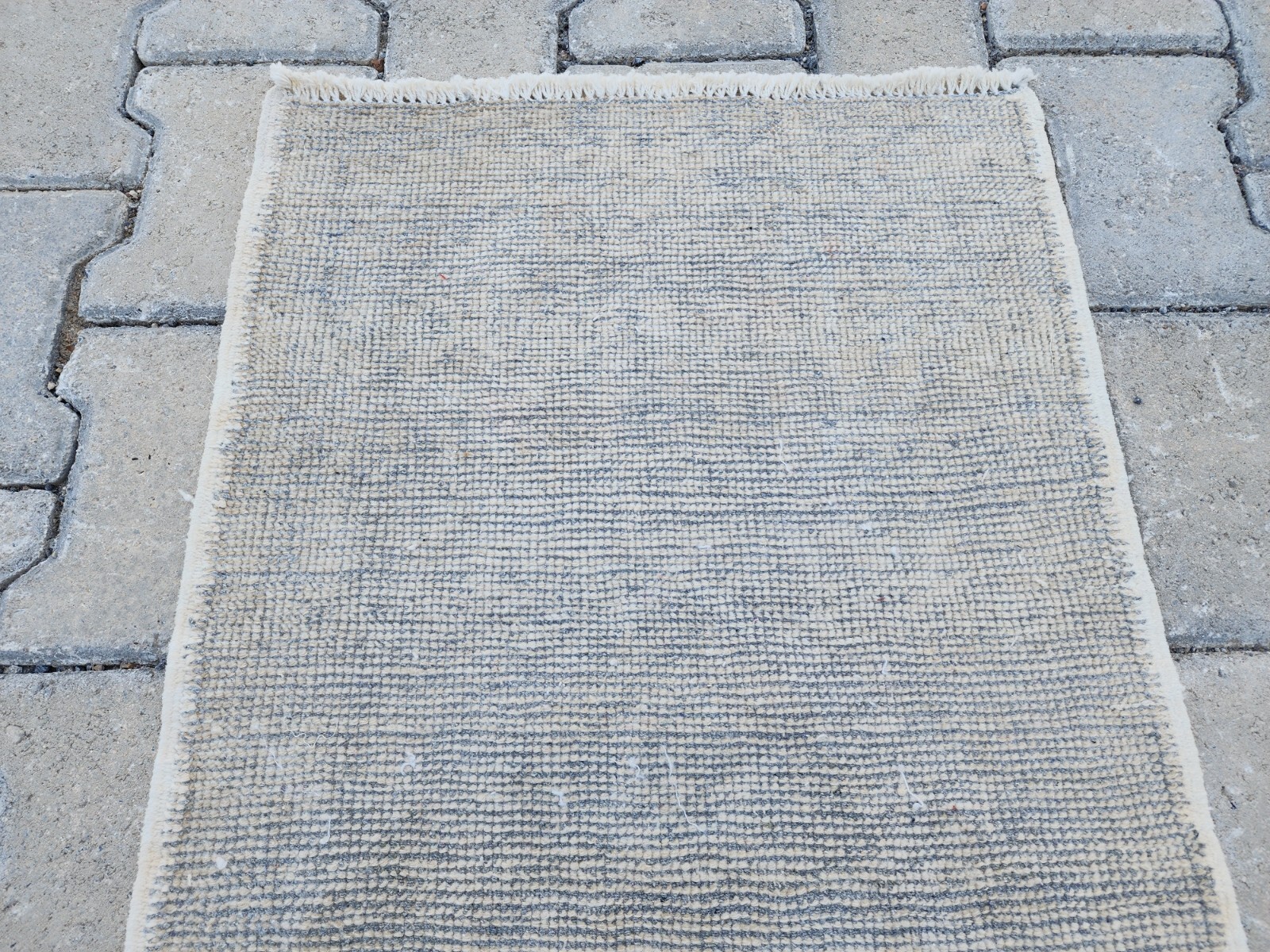 Picture 6 of 9