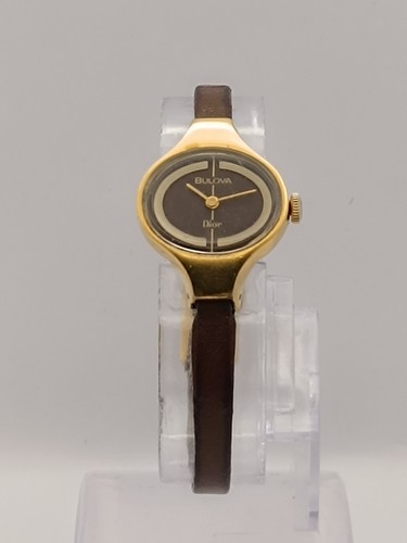 Bulova x Dior Double Name 1970s Manual Winding Ref.7214 Cal.5BD 29mm×22mm Ladies - Picture 11 of 16