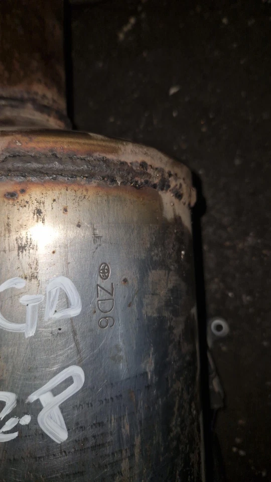 2021-2023 TOYOTA HILUX MK8 2.8 Diesel 1GD CATALYTIC CONVERTER DIESEL FACELIFT - Image 3 of 4