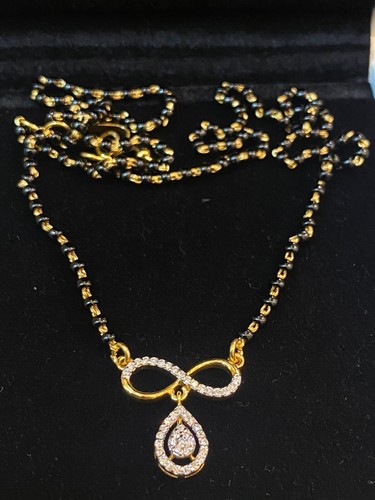 0.30 Cts Round Brilliant Diamonds Infinity Mangalsutra Necklace In 585 14K Gold - Picture 4 of 12
