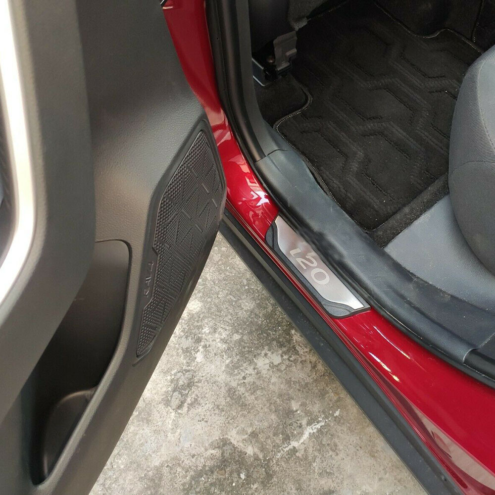 Picture 3 of 4