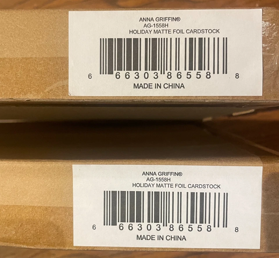 2 Anna Griffin Matte Foil Holiday Card Stock Set for Paper Craft Matte Foil Card - Image 3 of 4