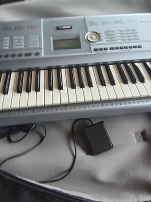 Yamaha Portable Grand DGX-203 Keyboard With Foot Peddle And Bag | eBay
