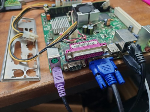 Intel D945GCLF Atom 230 + 2gb ddr2 Mini-ITX Motherboard + I/O shield - 第 4/7 張圖片