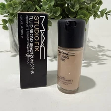 M.A.C Studio Fix Fluid Foundation - NW23 - 1.0FL.OZ.LIQ/30ML