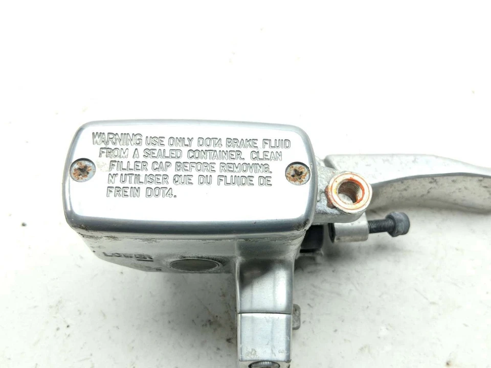 Cilindro maestro de freno delantero derecho Yamaha Royal Star Venture XVZ1300 99-13 Foto 2 de 4