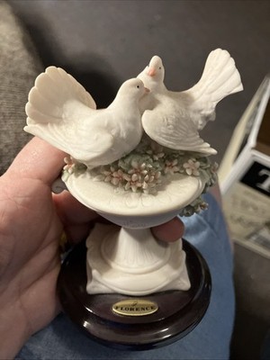 Florence Ceramics-Little Doves On Flowers-0239C