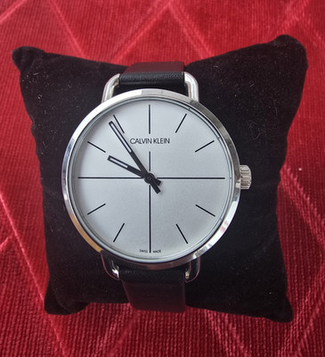 Calvin Klein Quarz Analog Swiss Made Edelstahl Leder schwarz silber K7B 231