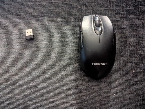 Black Wireless Keyboard And Mouse Combo, In Great Condition. - Picture 4 of 4