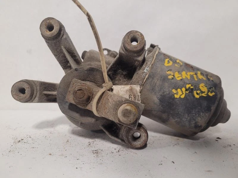 Motor limpiaparabrisas compatible con 82-86 SENTRA 1595008 Foto 2 de 3