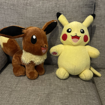 Pikachu & Eevee Build A Bear Pokemon Plüschtier 18 Zoll Konvolut x 2