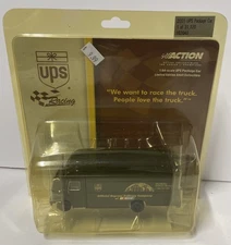 Vntg Action Collectables UPS Racing 2001 UPS Package Car 1 Of 31,320 1:64...