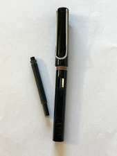 LAMY Safari Fountain Pen BLACK Fine Nib + Black Ink Catridge NO BOX