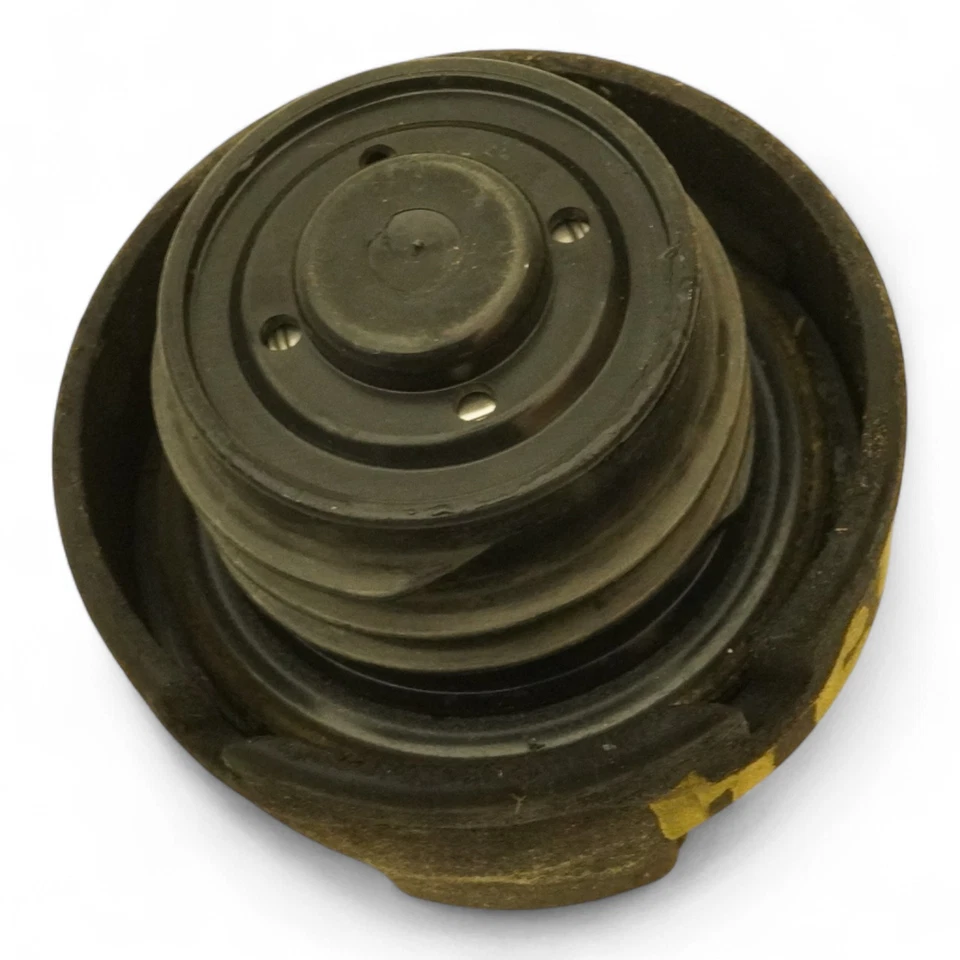 2000-2006 Audi Tt Mk1 Fuel Filler Tank Cap Cover Gasoline Rear 1J0201553a Oem - Image 4 of 4