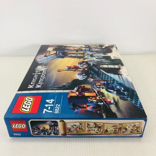 LEGO 8822 Gargoyle Bridge Castle Knights' Kingdom II 2006 - Picture 4 of 6