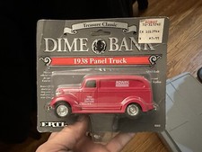 1994 ERTL Limited Edition 1938 Agway Panel Truck bank Red