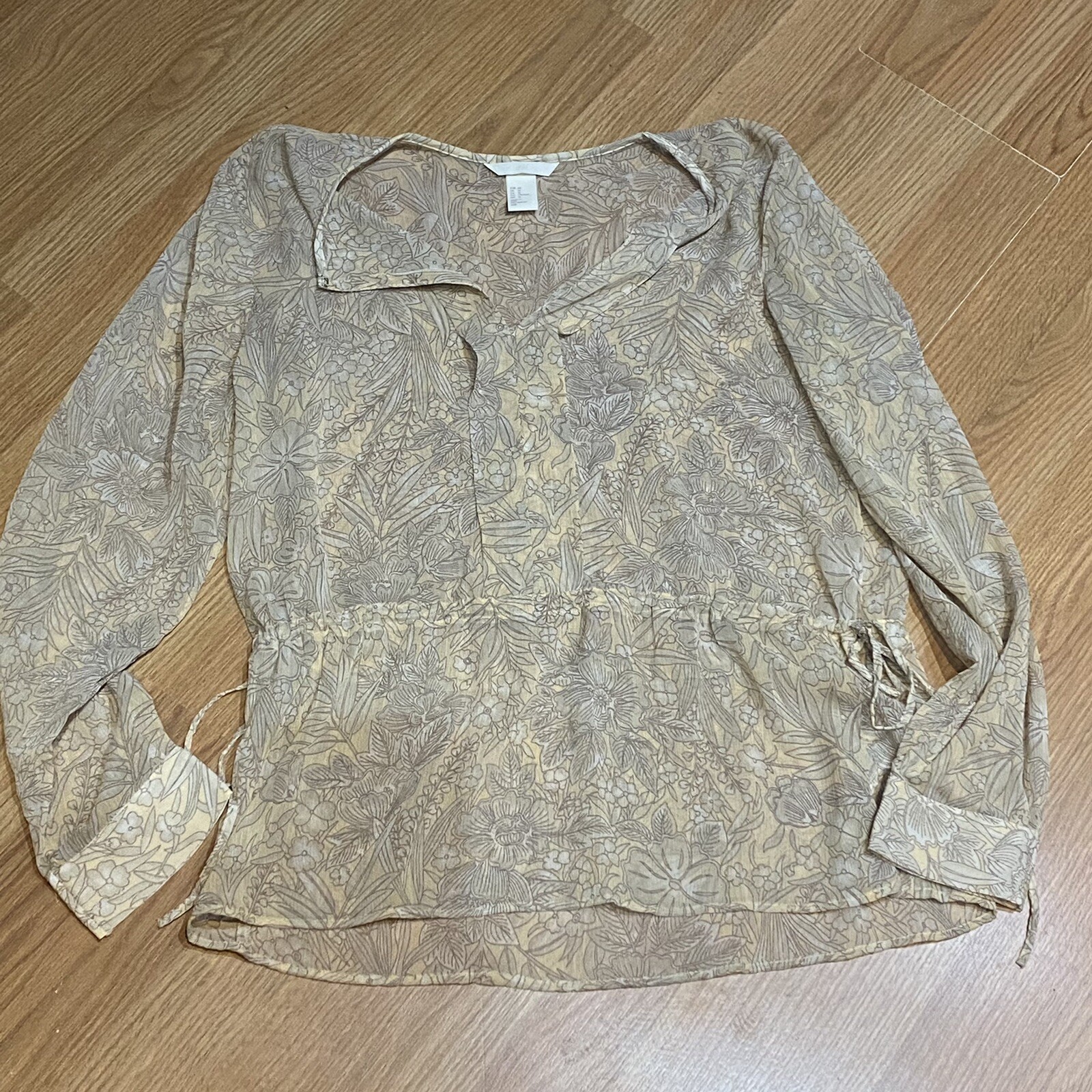 Picture 1 of 6