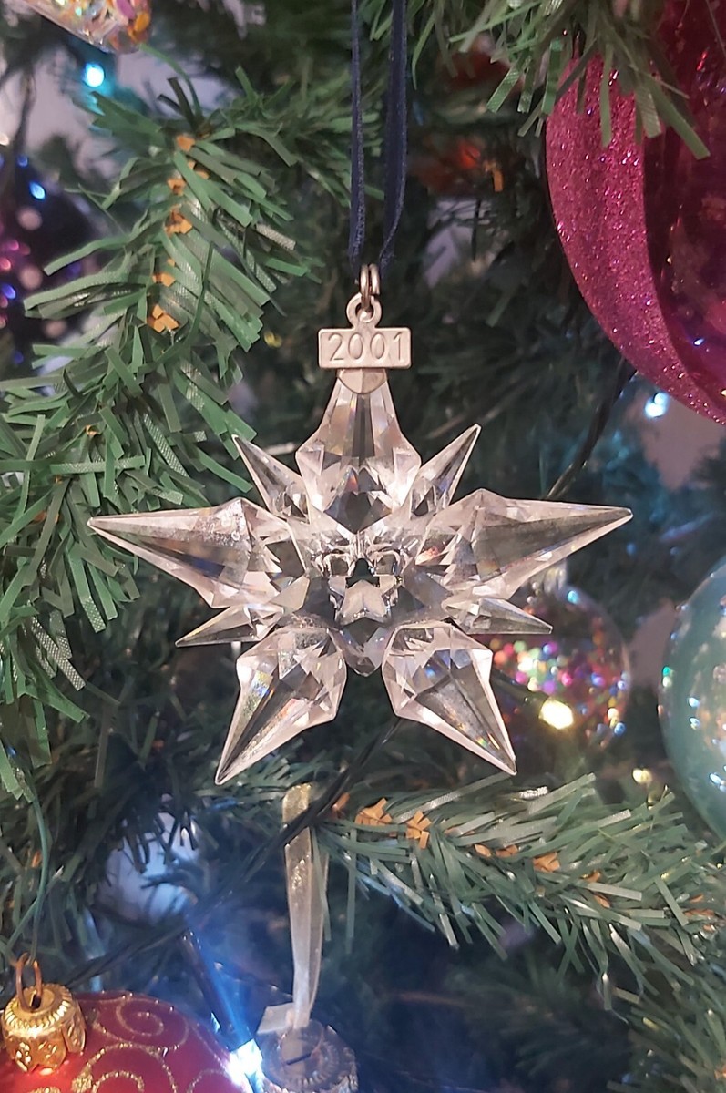 Swarovski Crystal, 2001 Annual Snowflake Christmas Tree
