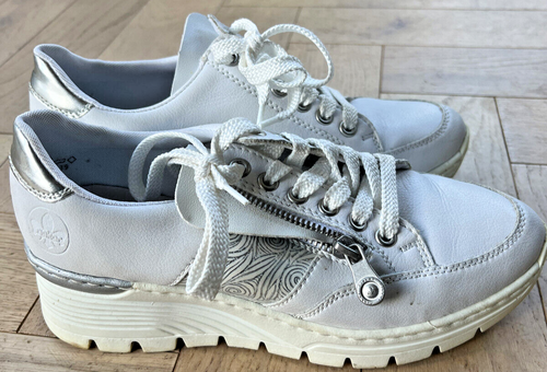 WOMENS WHITE TRAINERS SIZE 38 IN GOOD CONDITION ALL PROCEEDS TO CHARITY - Picture 2 of 7