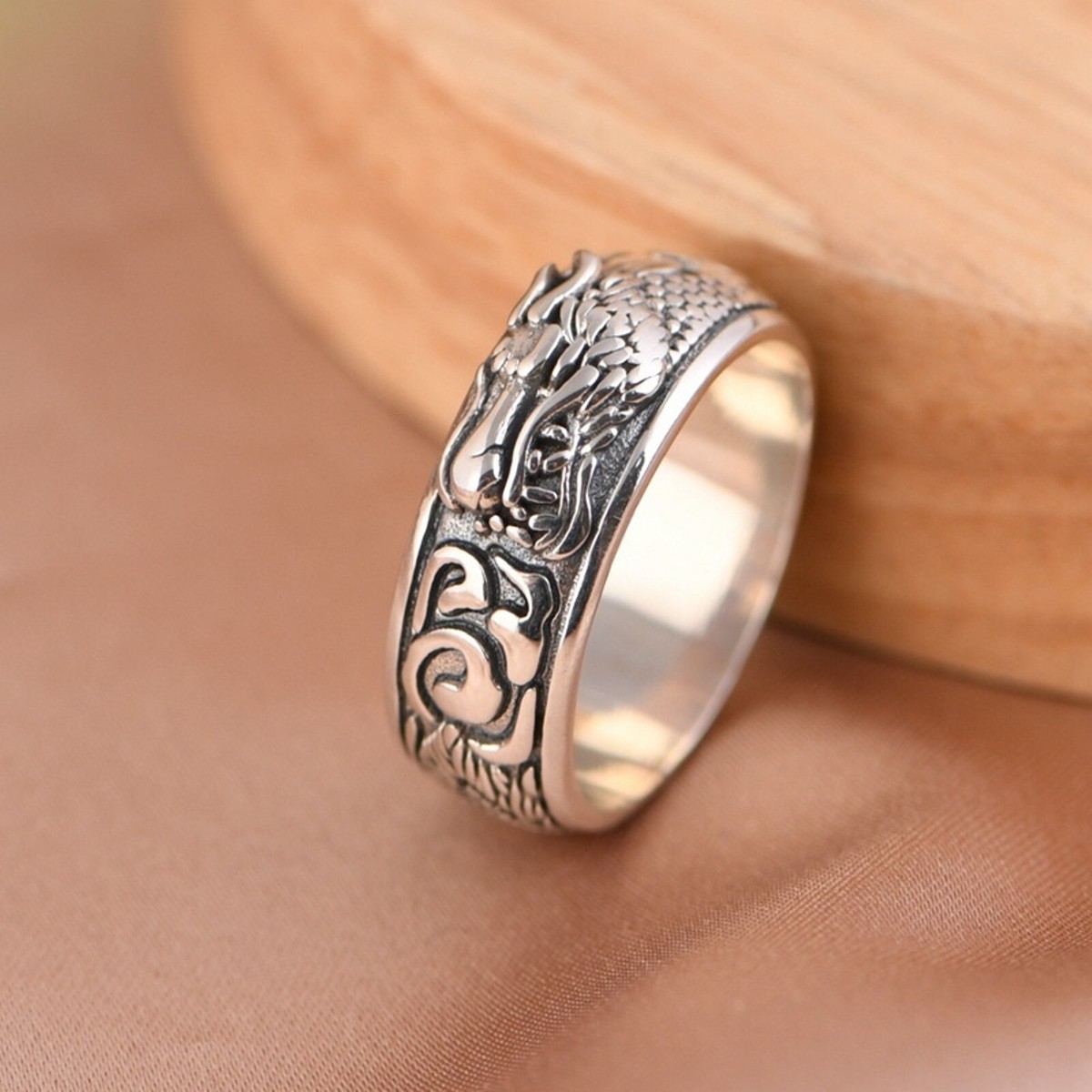 G-DRAGON Übermensch SILVER RING シルバーリング s-l1600.jpg