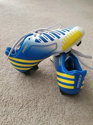 junior soccer boots australia