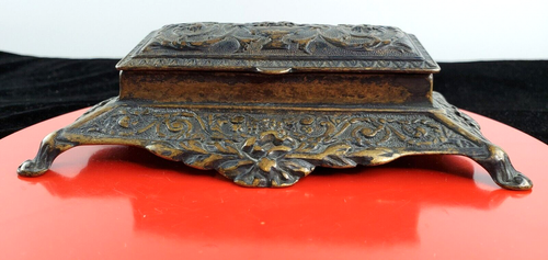 Vintage Trinket Box Cast Metal Hinged Ornate Art Nouveau Italy - Picture 8 of 8