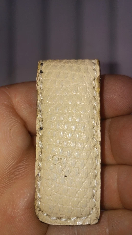 NEW Authentic Magnetic MONEY CLIP LIZARD SKIN Magnet Slim CASH Bill NWOT HIPSTER - Image 2 of 4