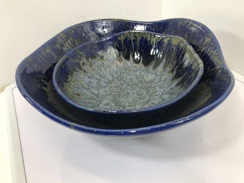 Ensaladera grande Doug Wylie diseño arcilla 12" y tazón para servir 9" azul cobalto - Imagen 22 de 22