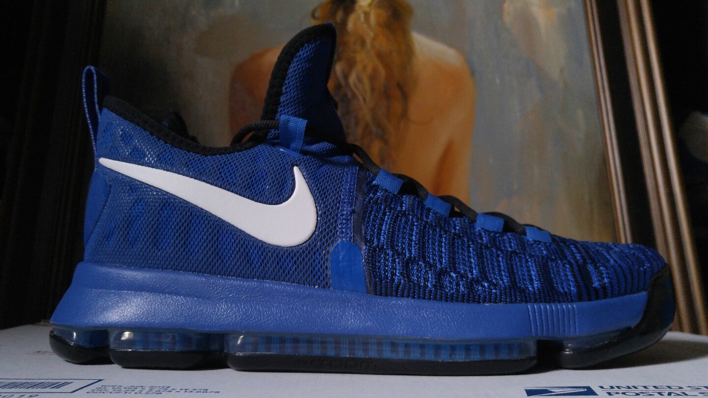 Nike Zoom KD 9 size 10.5 royal blue black kevin durant 843392 410 Nike Zoom KD 9 size 10.5 royal blue black kevin durant 843392 410