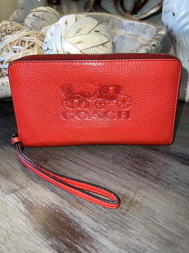 f75908 coach