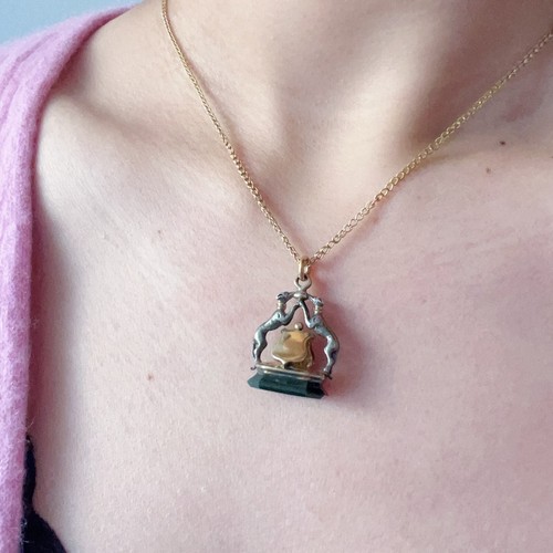 Victorian era 18K gold blood stone dog fob pendant - Picture 4 of 10