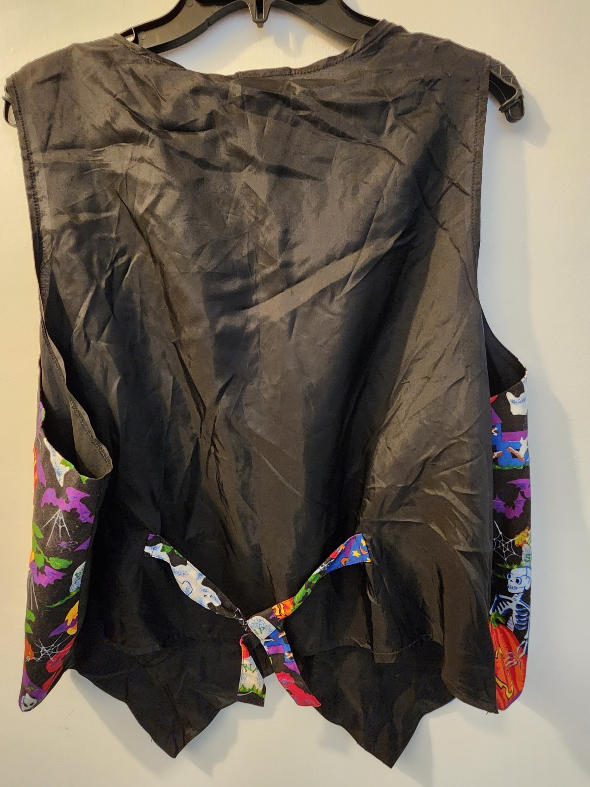 Vintage Basic Edition Halloween Graveyard Vest 2X… - image 3