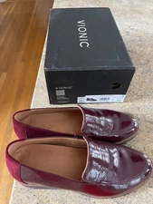 Vionic Womens Kensley Crimson Patent Leather Size 7