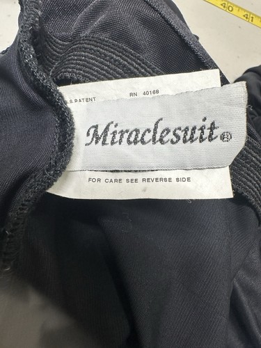 Miraclesuit One Piece Swimsuit Size 10 Black Halter Underwire Slimming Ruched - Picture 10 of 16