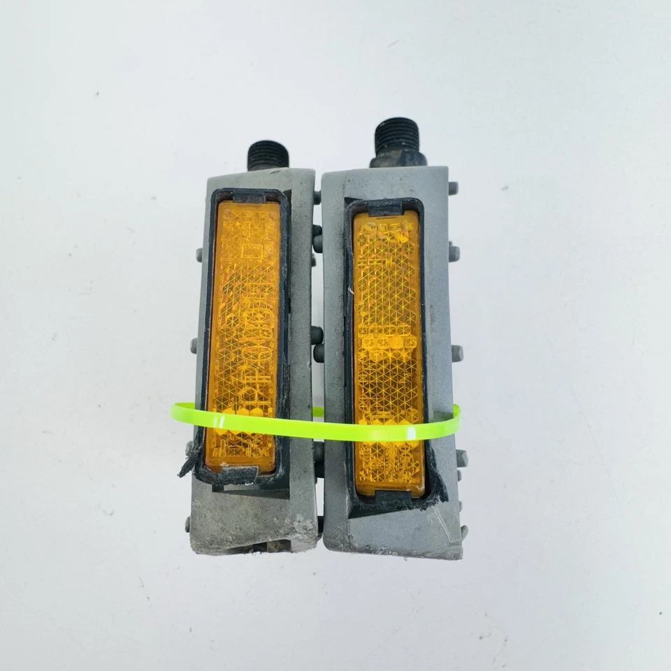 Diamondback NW-375 Old School BMX Pedals 9/16 in OPC Plastic Freestyle Stamp A36 Foto 4 de 4