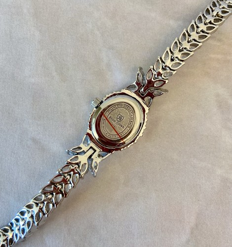 Royal Crown Flower-shaped Case AA Grade Simulated Diamond Ladies Dress Watch - Picture 6 of 10