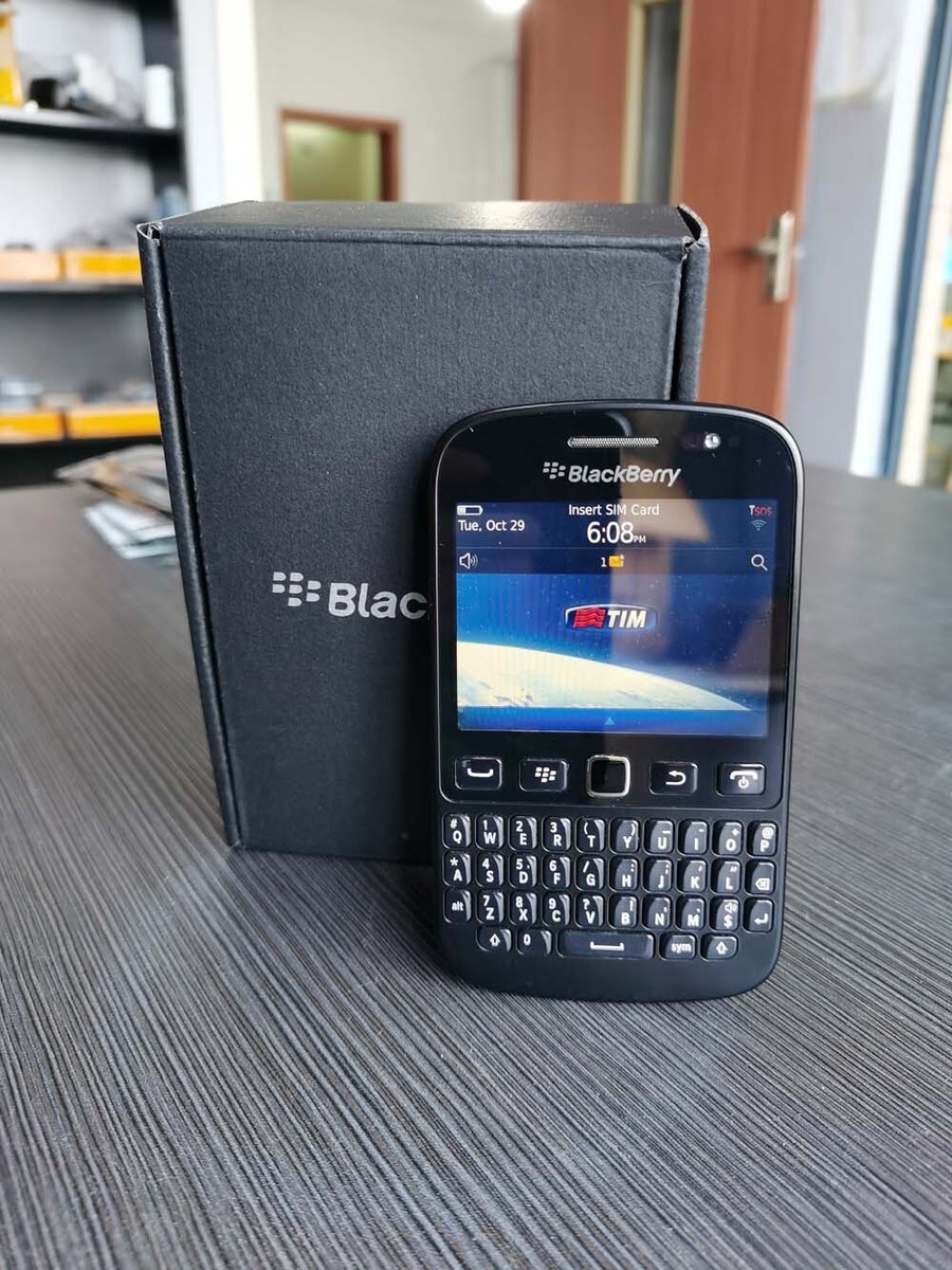 BlackBerry 9720 - Unlocked 3G Keyboard Smartphone BlackBerry OS