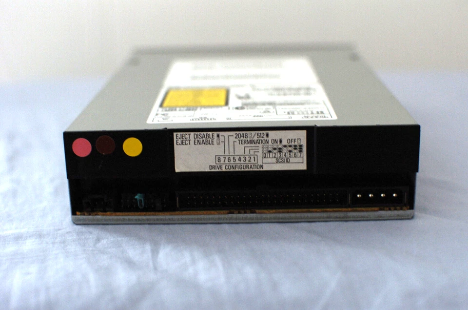 HP 0950-3984-A Pioneer DVD-305S SCSI-2 Slot-Load 10X DVD-ROM Drive - Image 3 of 4